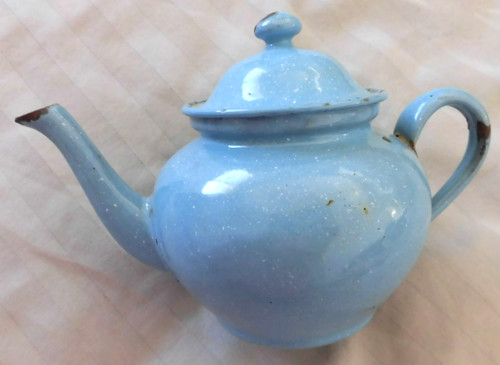 Sky blue tea pot - blue,
